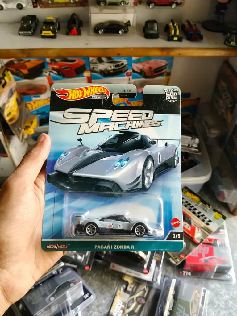 Hot Wheels Premium – Pagani Zonda R | Speed Machines