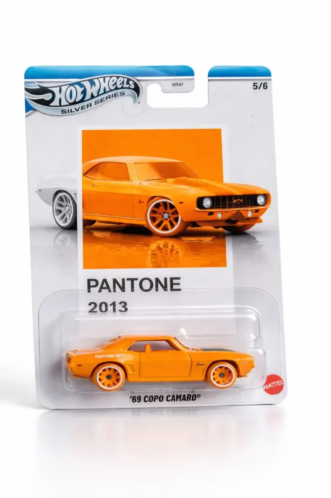 69 COPO CAMARO PANTONE