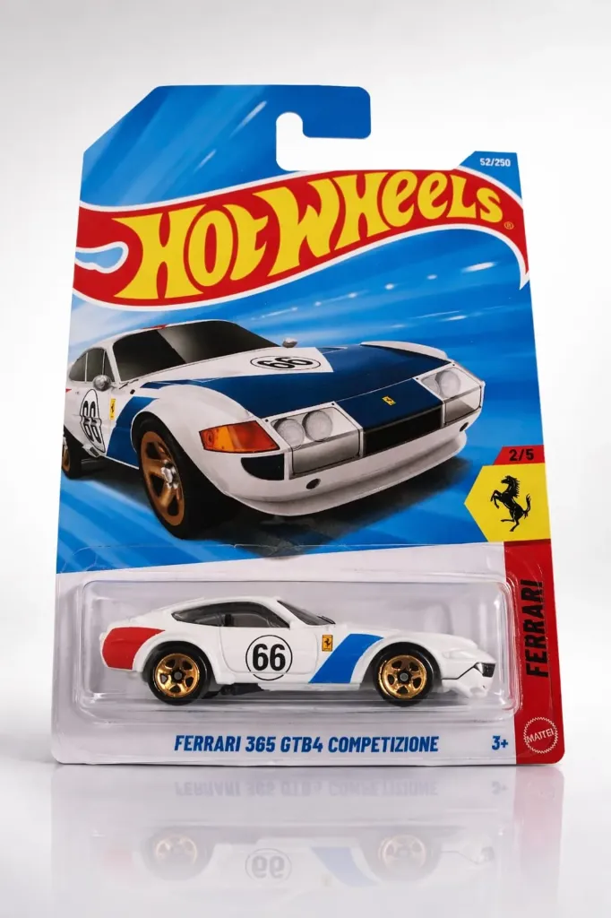 FERRARI 365 GTB4 COMPETIZIONE Hot Wheels